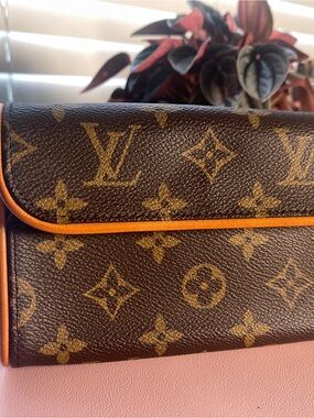 Louis Vuitton Monogram Canvas Florentine Belt Bag